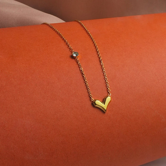 Dainty Heart Stoned Necklace