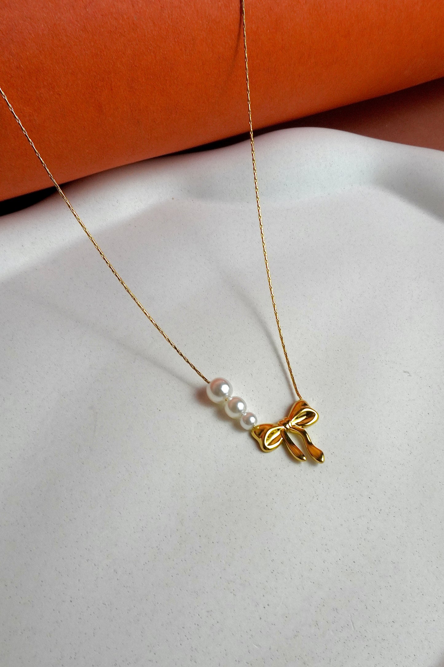 Pearl Bow Knot Necklace