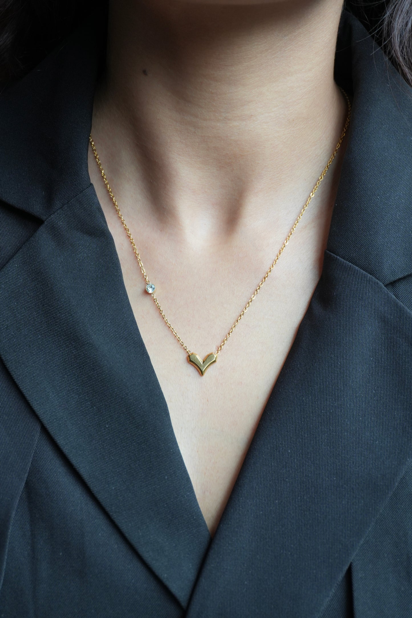 Dainty Heart Stoned Necklace