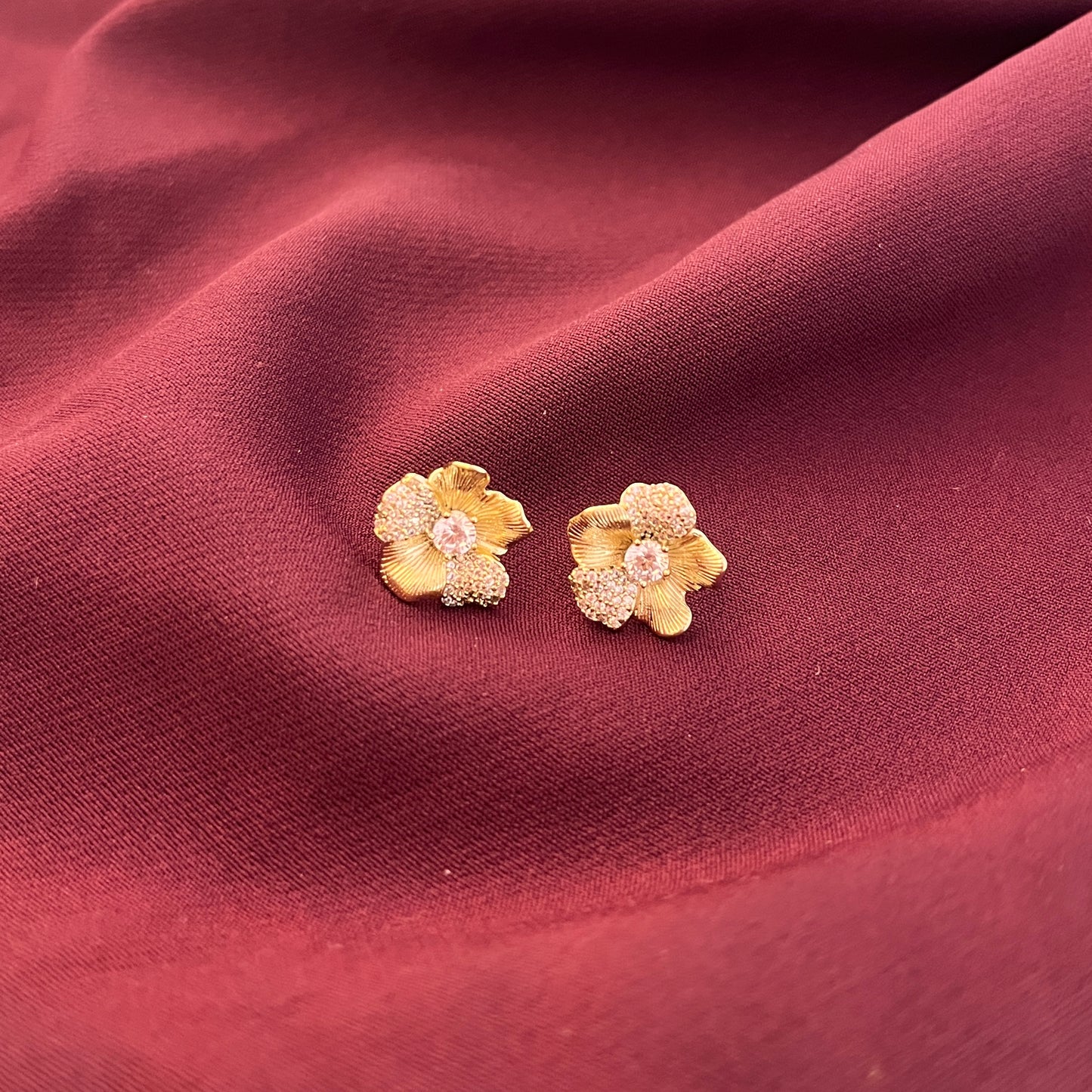 Studded Floral Shaped Stud Earrings