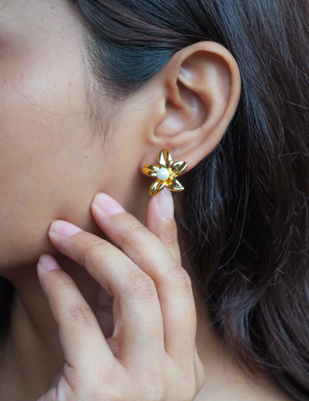 Flower Pearl Studs